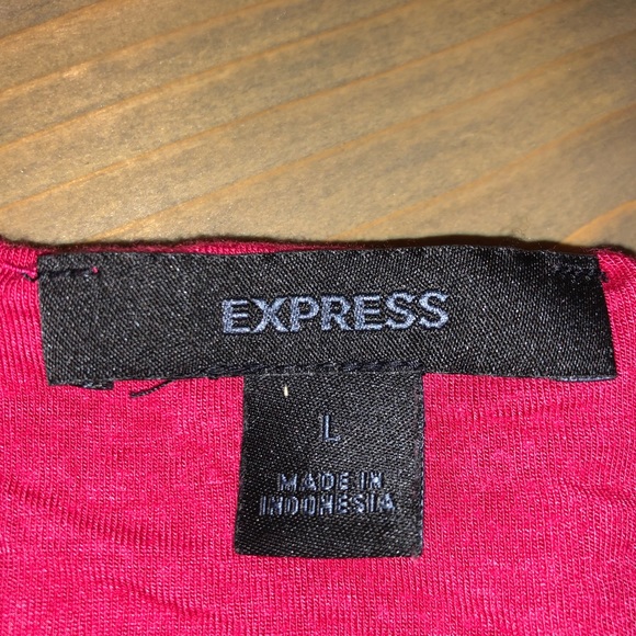 Express Top - Picture 3 of 3